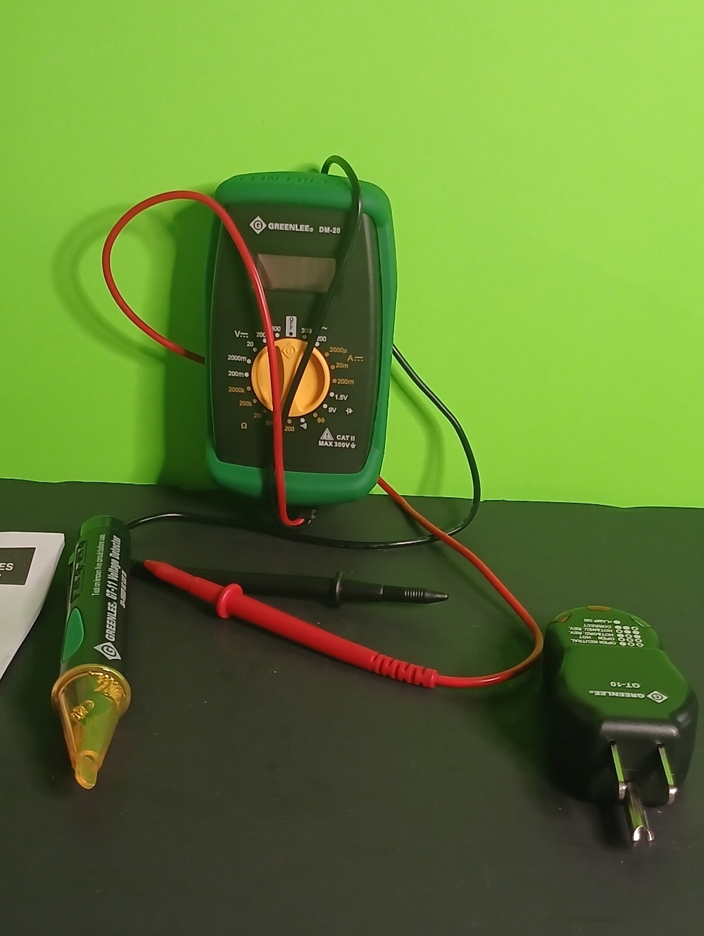 Greenlee Digital Multimeter Tester Kit - Picture 3 of 8